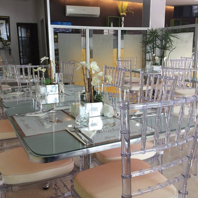 Blueberrys Cuisine and Creamery