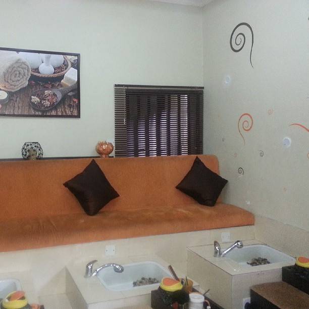 Peaches 'n' Cream Spa