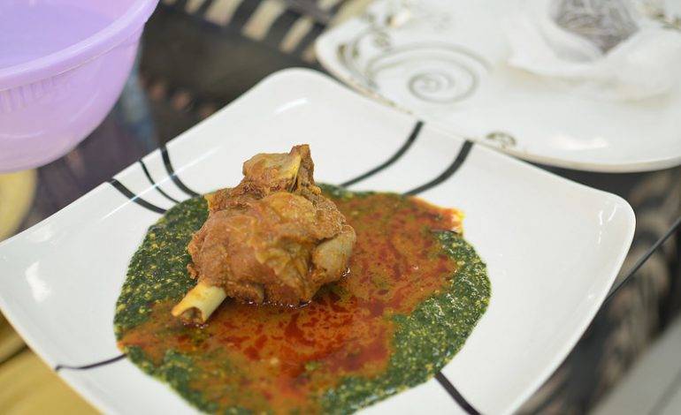 Iya Ayi Food Canteen