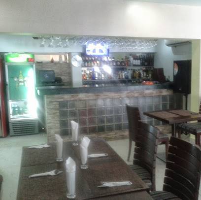 L'afric Restaurant and Bar