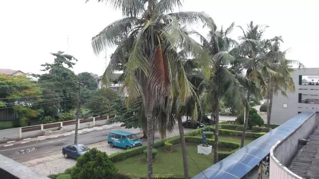 Queen's College