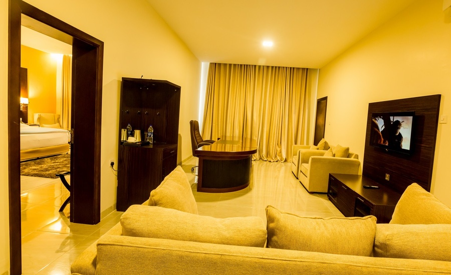 Rollace Hotel Hotel in Ajao Estate Hotels.ng