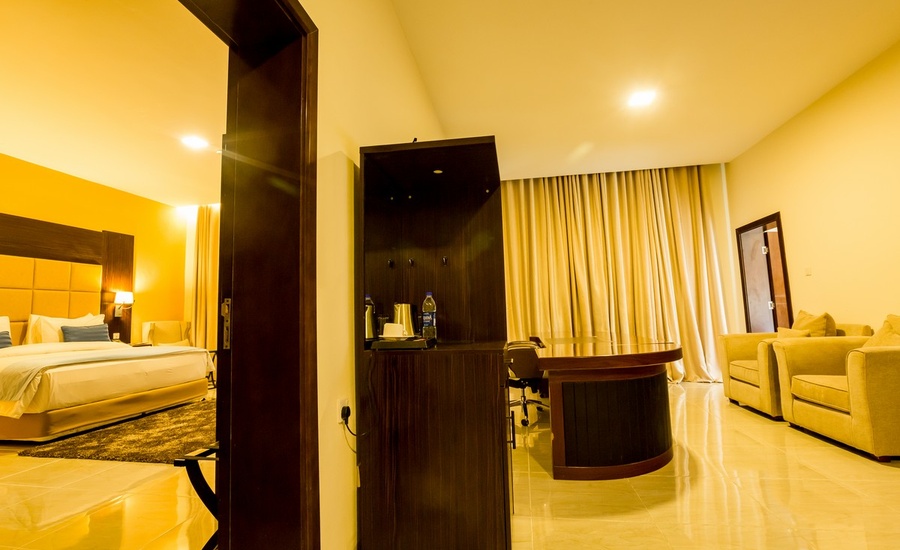 Rollace Hotel Hotel in Ajao Estate Hotels.ng